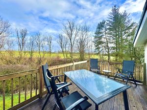 Photo 1- click for photo gallery